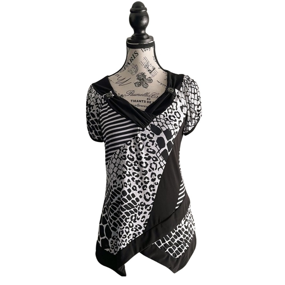 🇨🇦 Frank Lyman Patchwork Animal Print Asymmetric Top | Black and White | Size 10